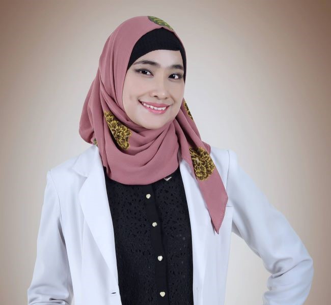 dr. Maya Wahdini, Sp.KK Dokter Kulit Cirebon - Photo by Facebook