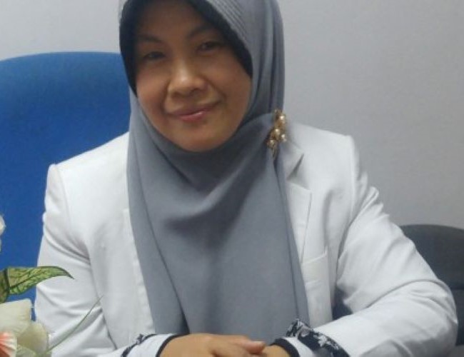 dr. Yuni Eka Anggraini, Sp.KK Dokter Kulit Pekanbaru - Photo by Google