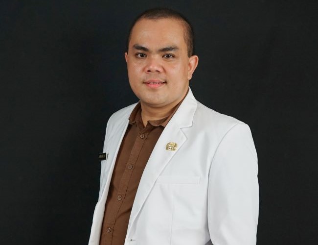 dr. Ismail, Sp. KK Dokter Kulit Balikpapan - Photo by Google